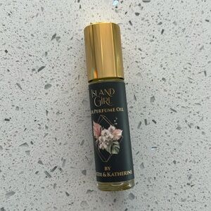 Bootzie Oil Island Girl Perfume Oil 10 Ml New!
